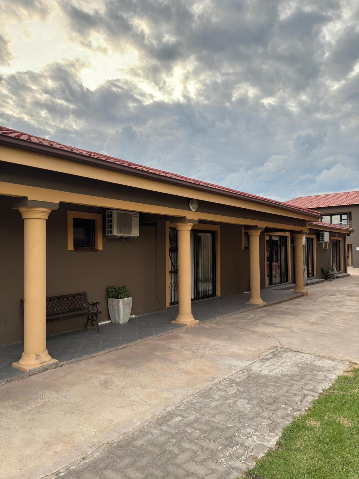 The Bridge Guest House Newcastle Exterior photo